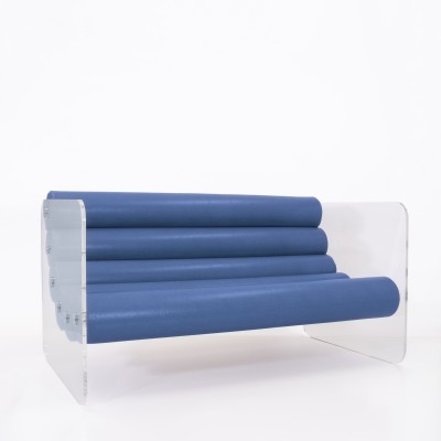 MW02 design sofa in acrylic glass - Soshagro seat - Handmade in France.